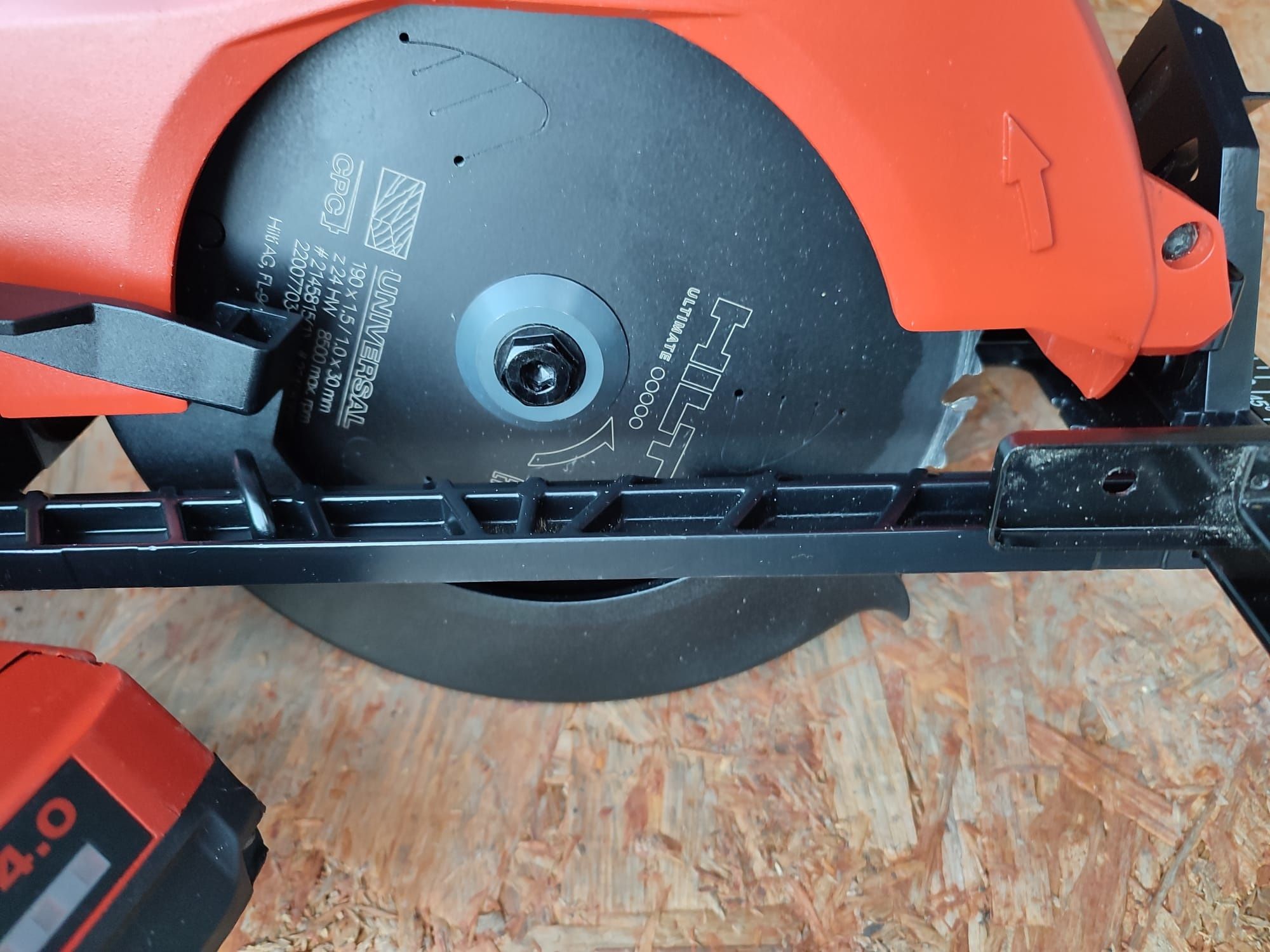 Hilti circular pe acumulatori