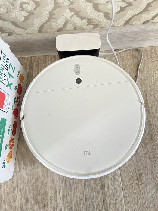 Робот пылесос