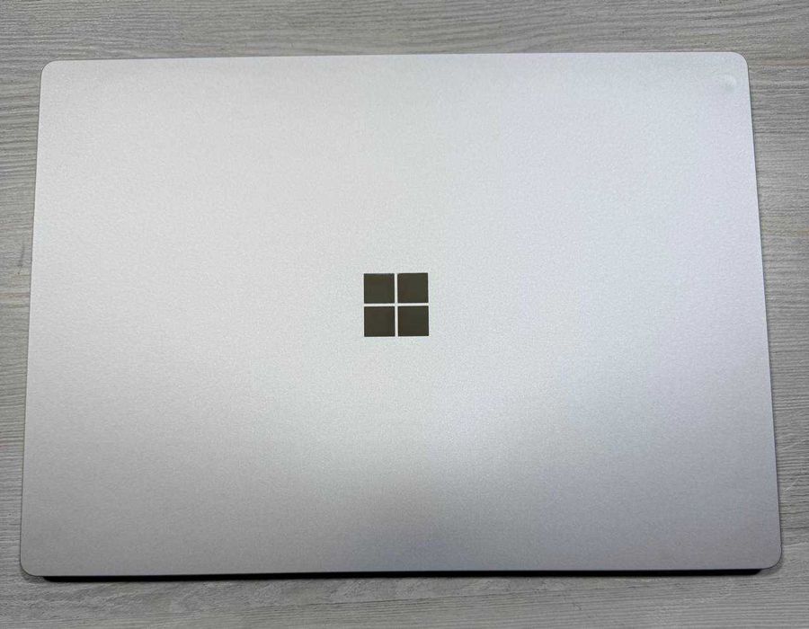 Surface Laptop 3 silver 15" 2,5 K IPS сенсор I7-1065G7 16GB/256GB nvme