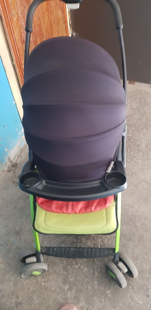 Продам коляску чемодан б/у