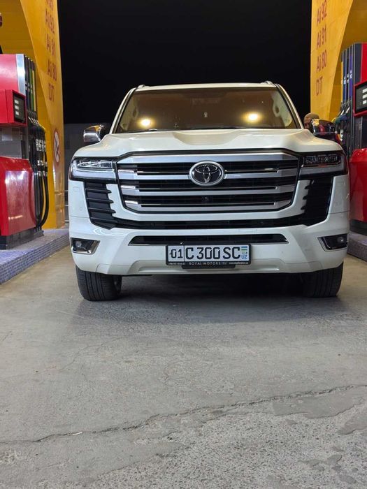 Land Cruiser LC300 4.0