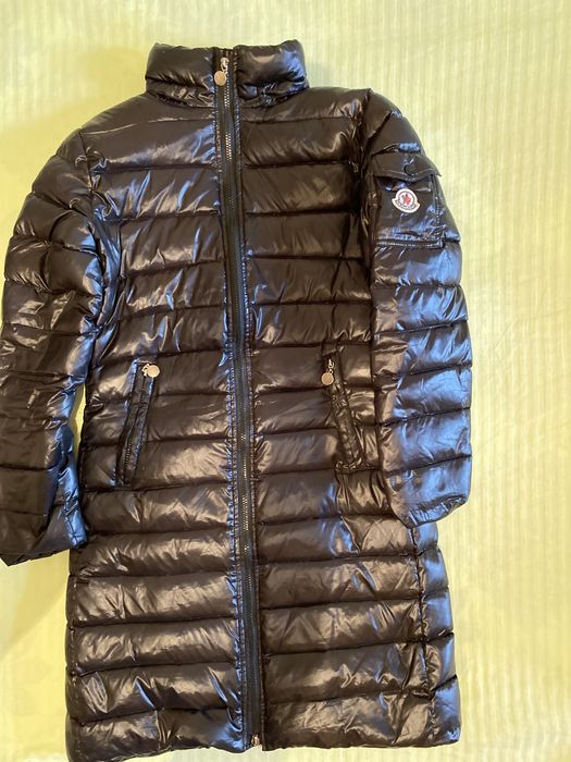 Продам пуховик в отличном состояний