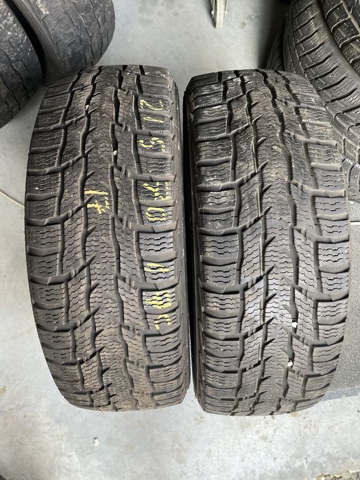 Anv m+s 215/60/17c Nokian