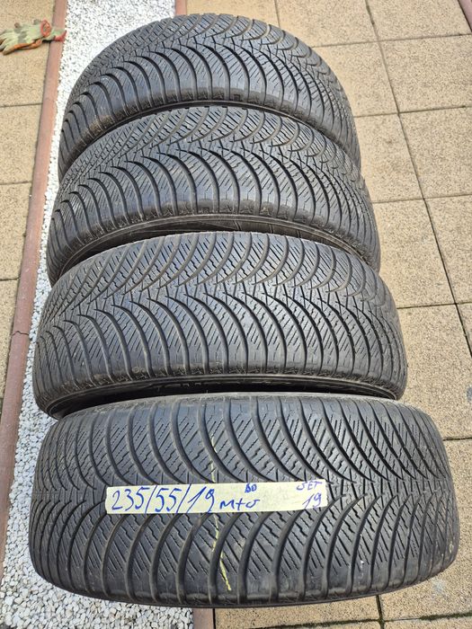 Vând cauciucuri 235/55/19 M+S set complet imp Germania