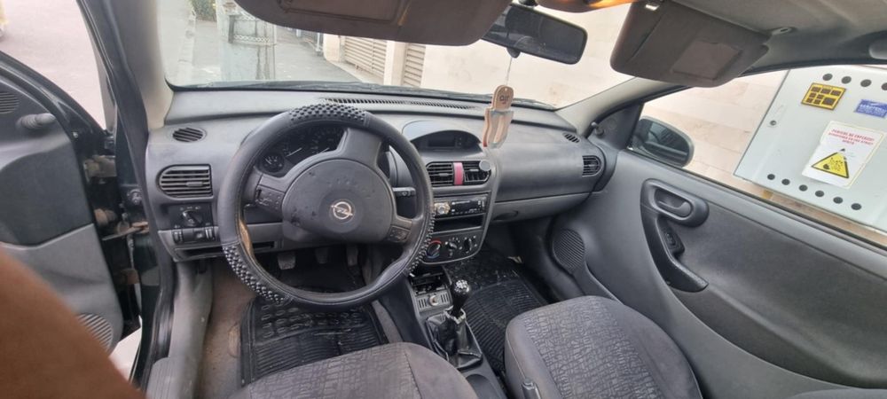 Vând Opel corsa 1.2