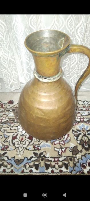 Мисдан ясалган идиш. Антикварный медный предмет.