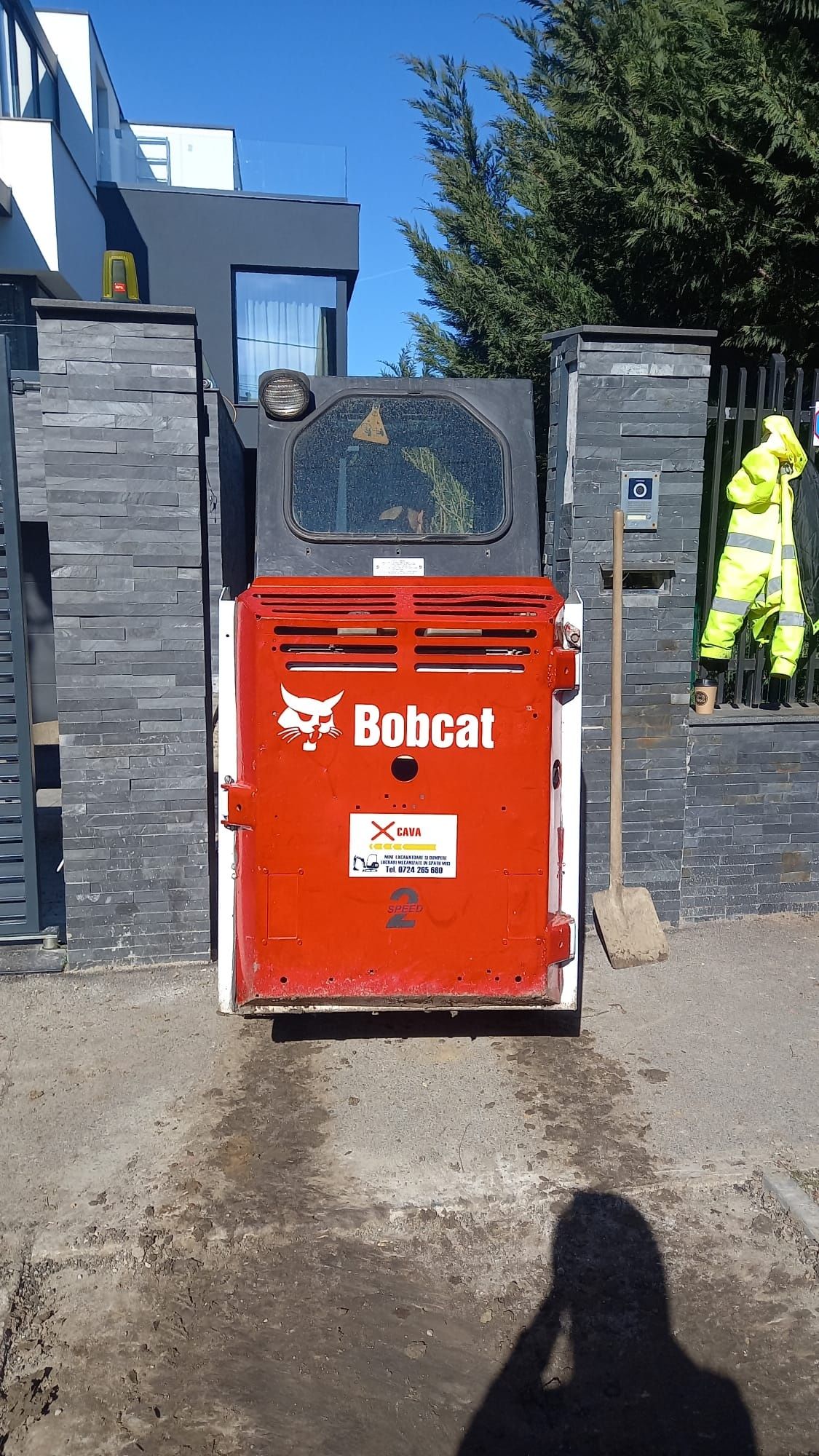 Moloz Bobcat Miniexcavator Buldoexcavator Cilindru Camioneta Trakar