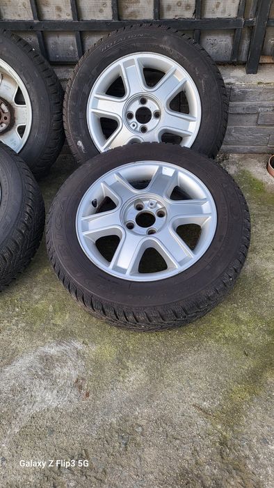 Vând jante aluminiu