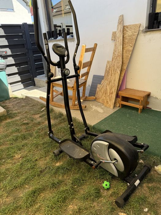 Vand stepper  in perfecta stare de functionare