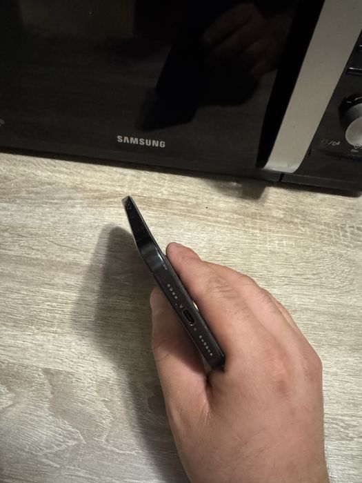 Vand iphone 16 pro max