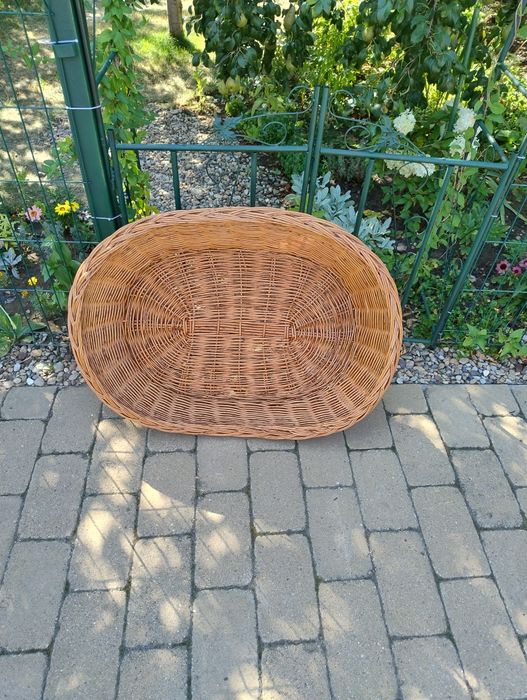 Vând Cos animăluț companie