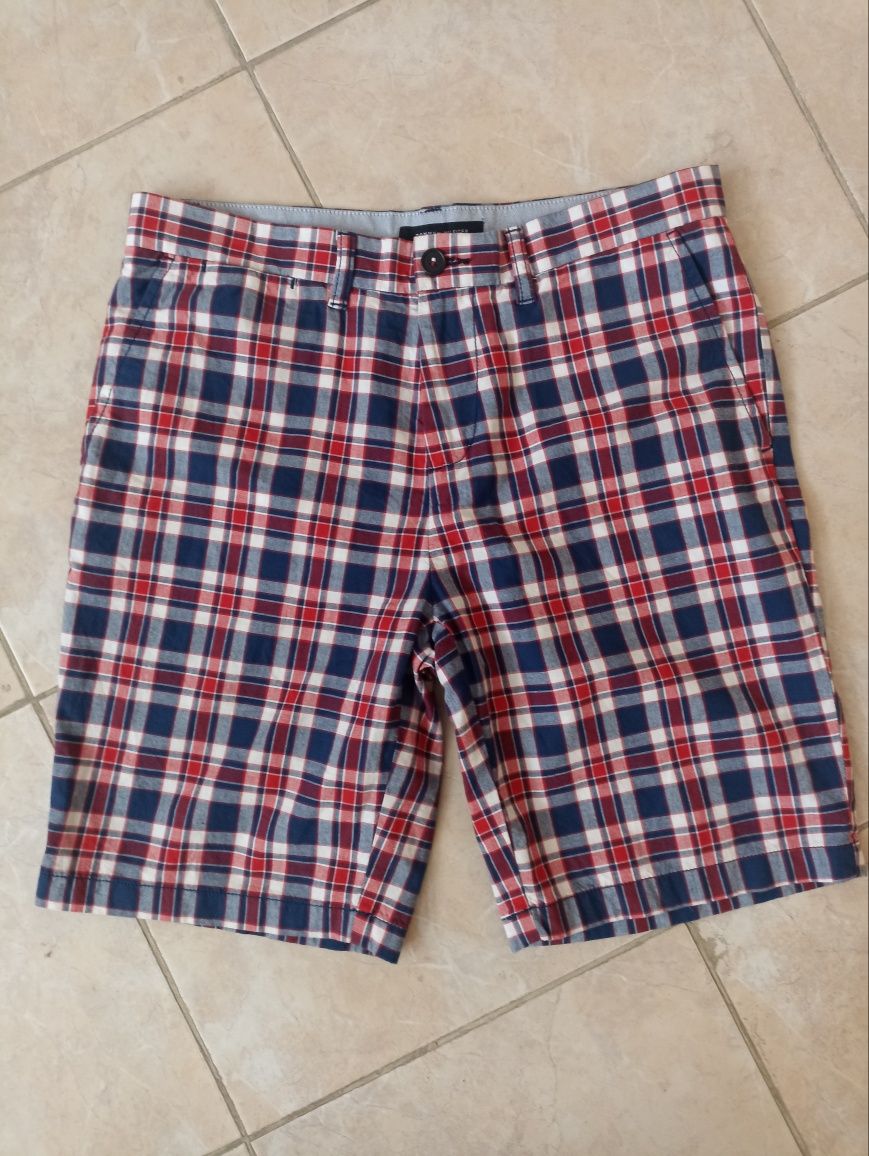 Tommy Hilfiger мъжки къс панталон, М/L