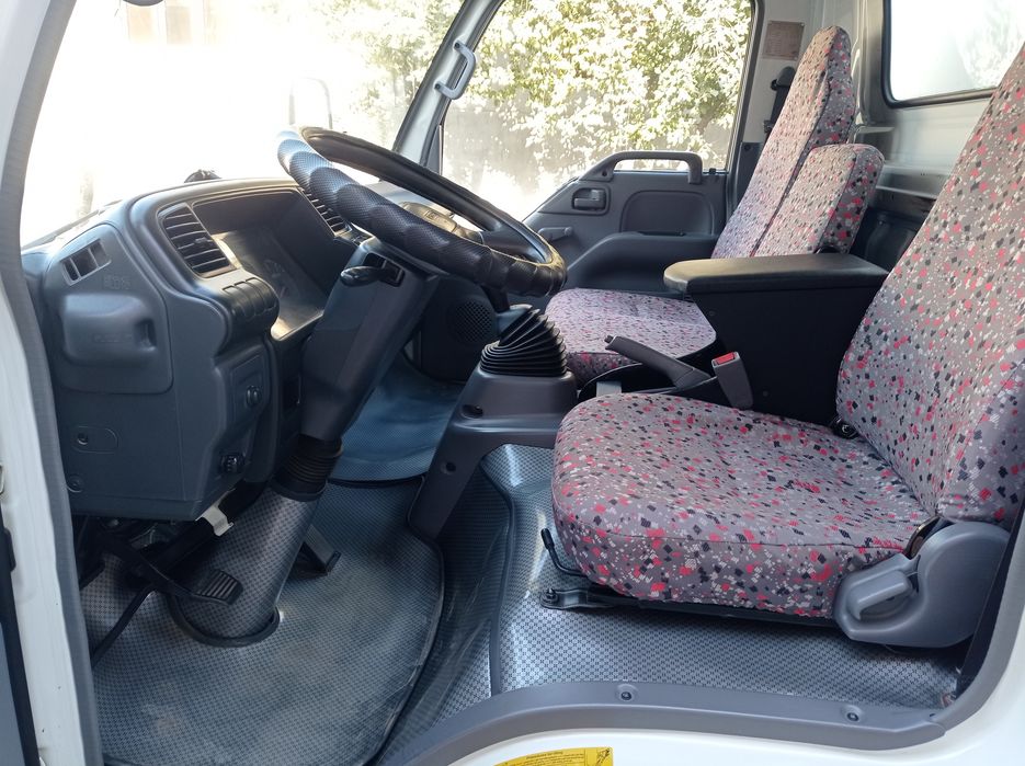 Isuzu 2020 yil sotiladi 102 000 km yurgan