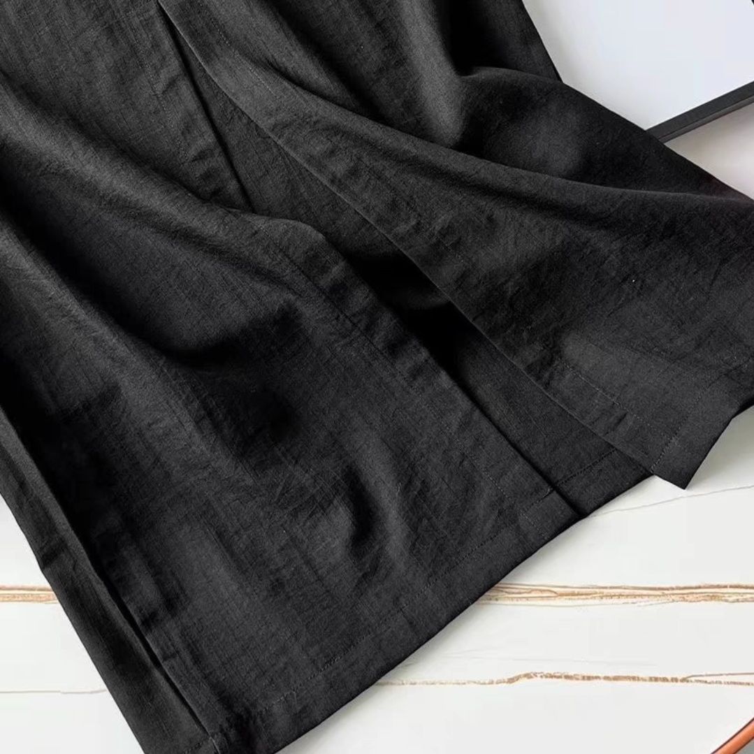 Платье от MassimoDutti.
