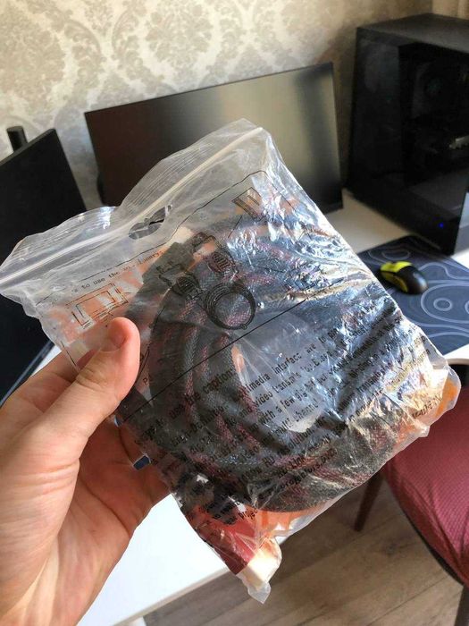 Кабеля: Ugreen Type-c - DisplayPort, USB Type-C 10 м, HDMI, VGA-DVI