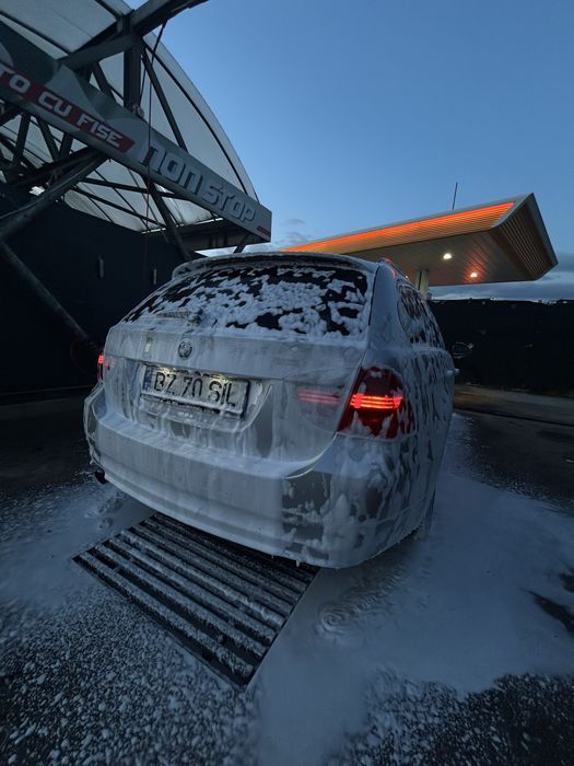 Iese la vanzare bmw automat