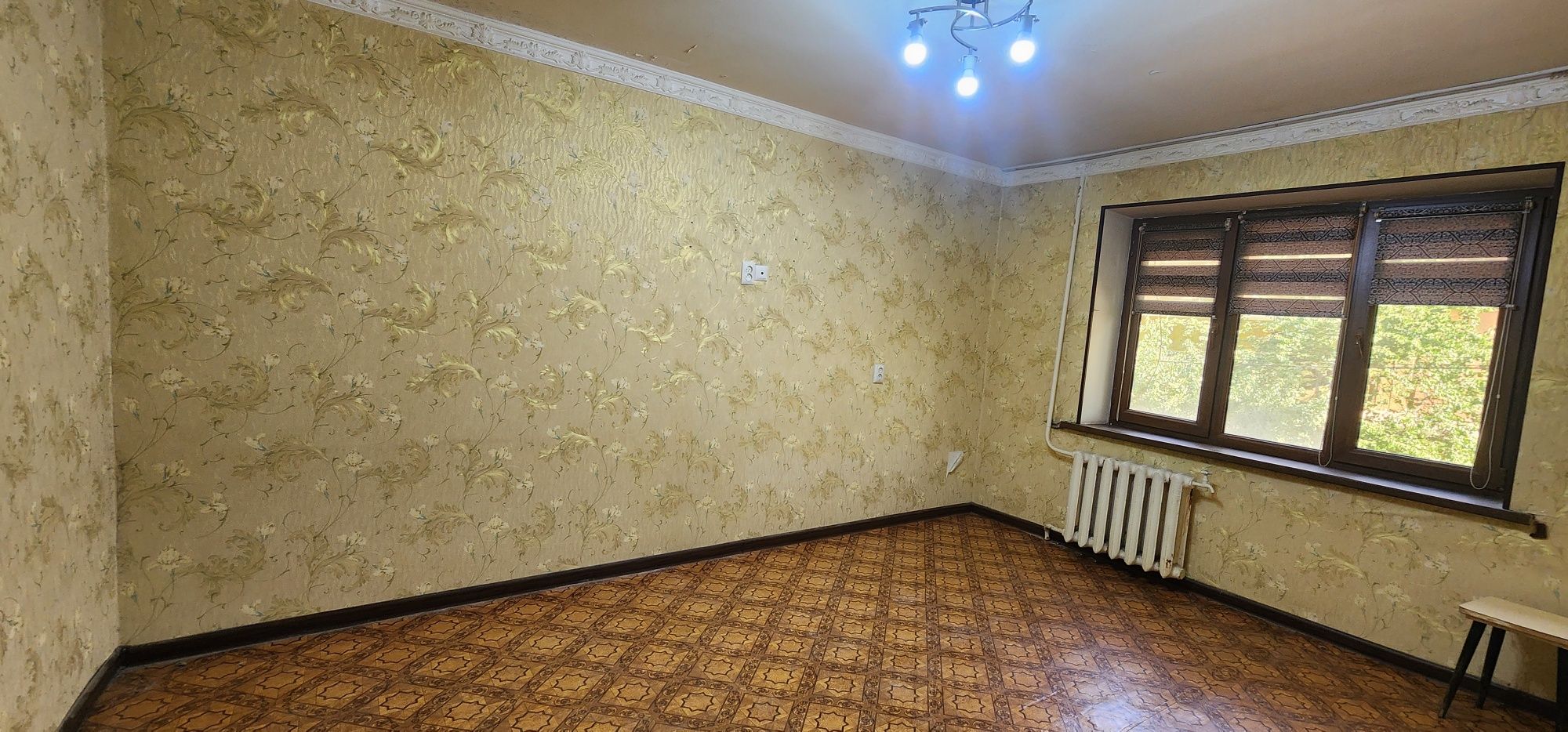 Метро Бадамзар квартира 1комнатная с ремонт 2етаж место отличная