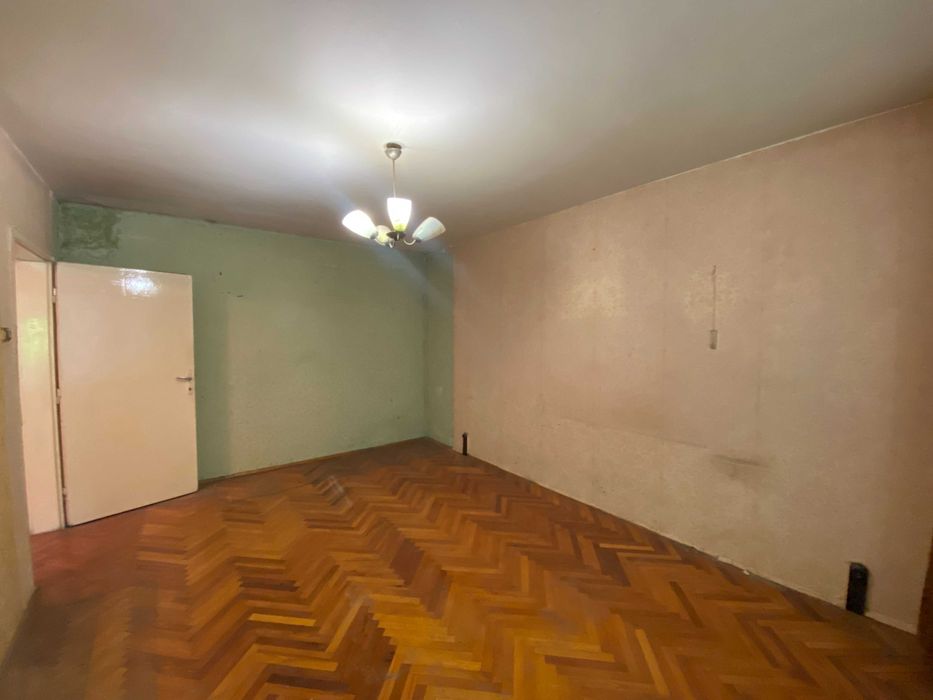 Продава се Тристаен апартамент в Русе, Възраждане - 80 кв.м за 1563 €/кв.м - Снимка #1