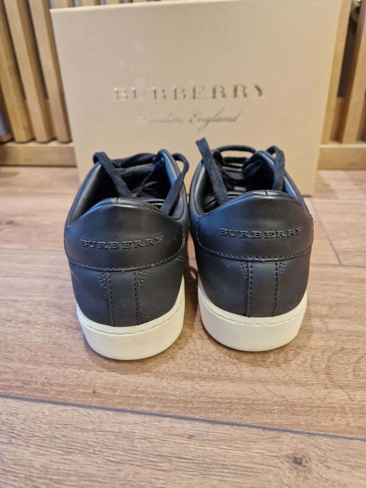 Кецове Burberry 38 номер