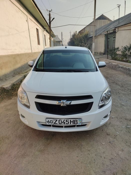 Chevrolet cobolt 2 poz