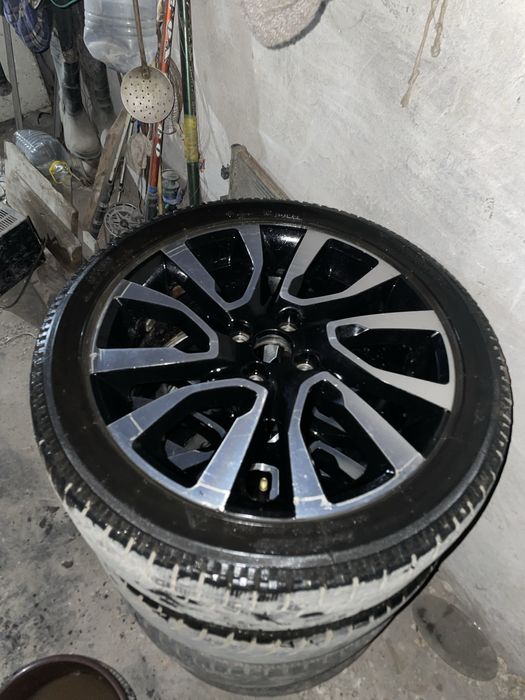 Диски Игуаны r17 от Lada Vesta