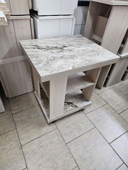 Журнальный столик, в наличии, новый (бесплатная доставка)