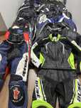 Мото екипи, якета и панталони/ Alpinestars/ Berik/ Buse/ Dainese