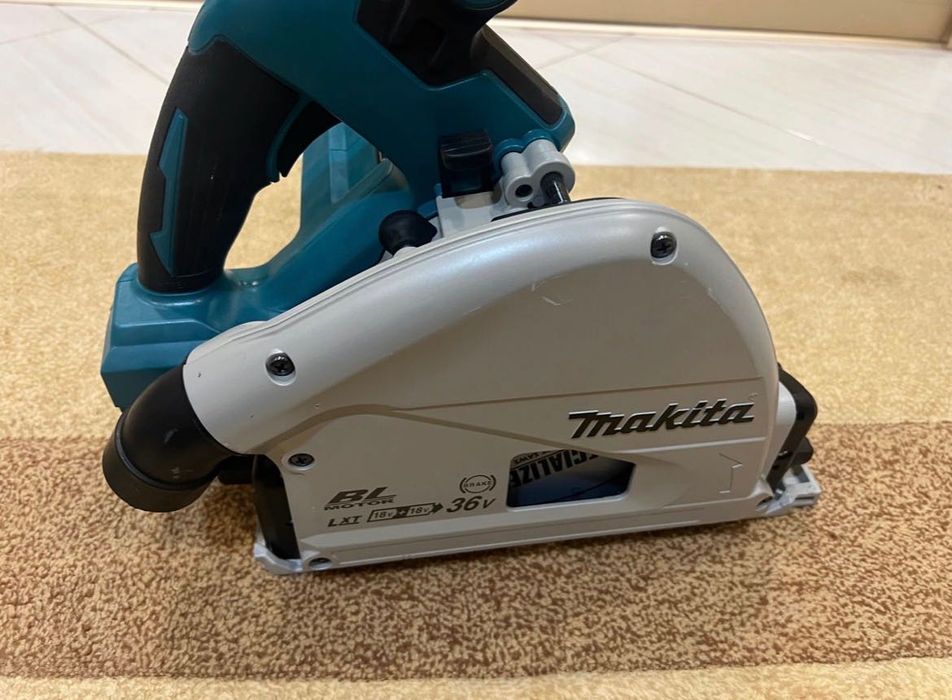 Fierastrau circular Makita DSP600