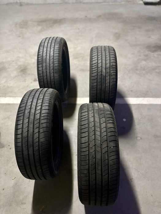 Set 4 anvelope vara Kumho Ecsta 215 / 55 / R18 / 95V, rulate 8.000 km