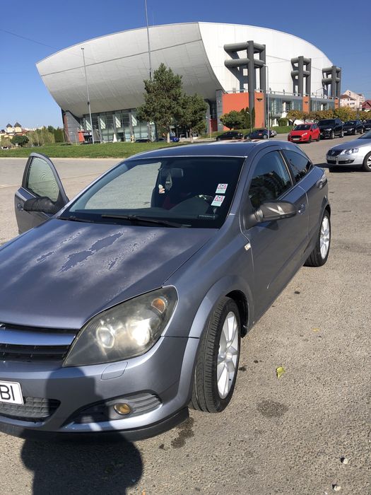 Opel Astra H GTC 1.9d
