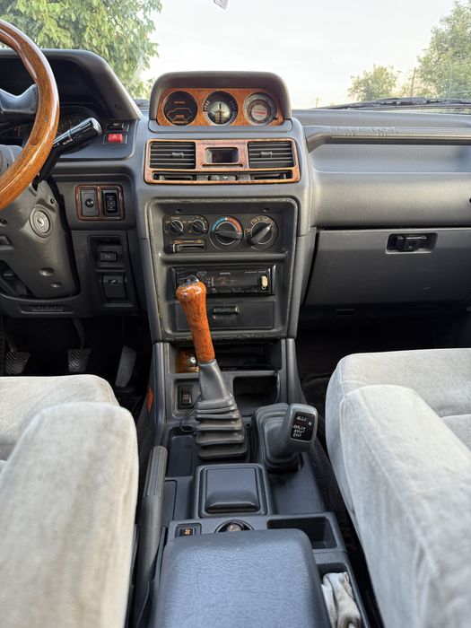 Mitsubishi Pajero mk2 2.5
