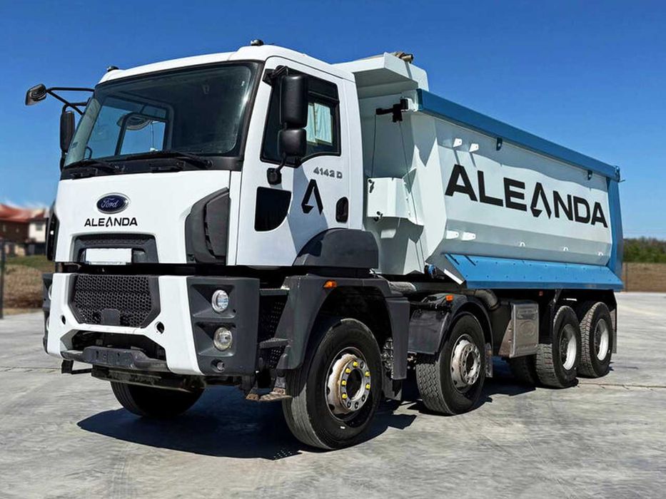 Самосвал Ford 4142D DC