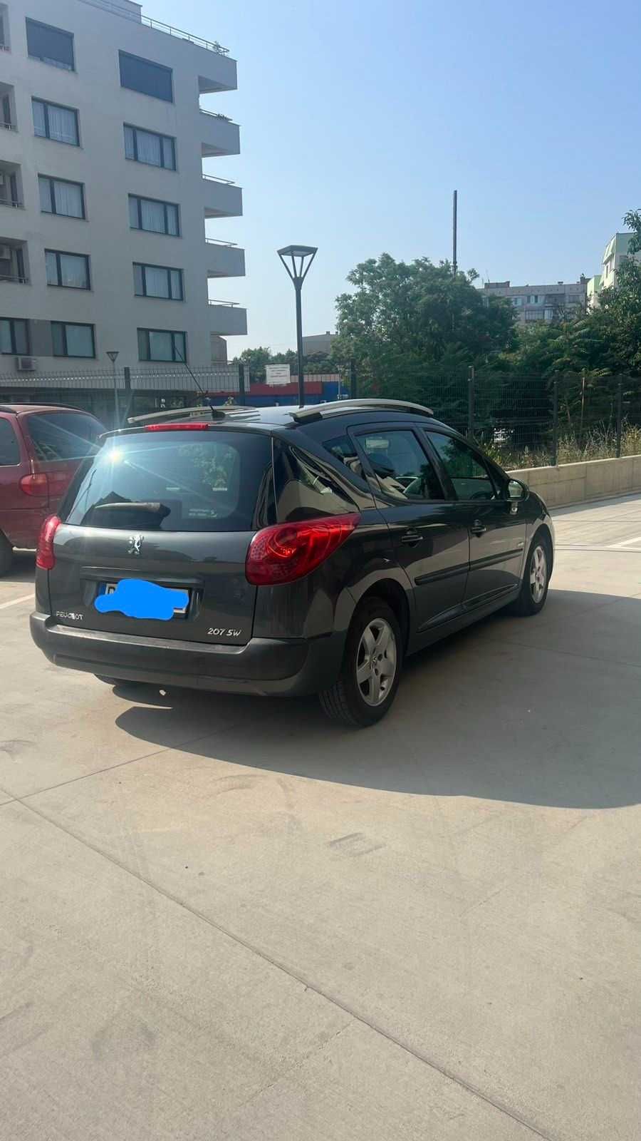 Продавам Peugeot 207 SW 1,4