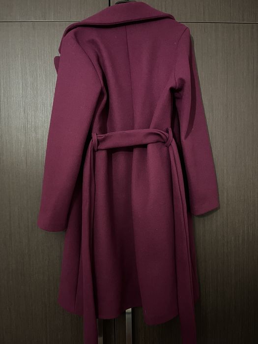 Лилаво дамско палто С ново