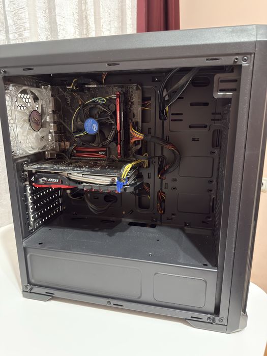 Компютър 1050ti i3-8100