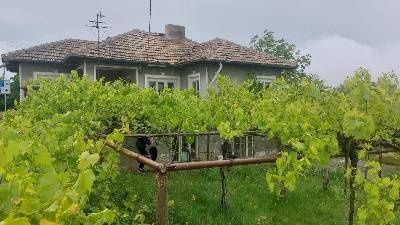 Продава се Къща в с. Владимирово, Област Добрич - 75 кв.м за 507 €/кв.м - Снимка #2