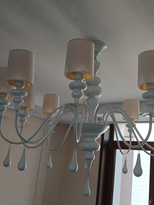 Продам люстра красивая