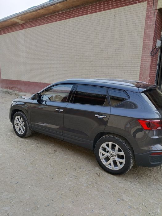 Волкесваген жетта сотилади йили 2023 35 минг юрган нархи 22 доллир