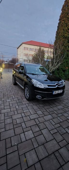 Citroen C-Crosser