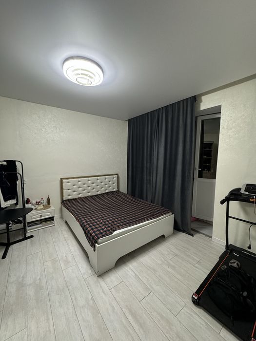 Спальная кровать(Самовывоз)