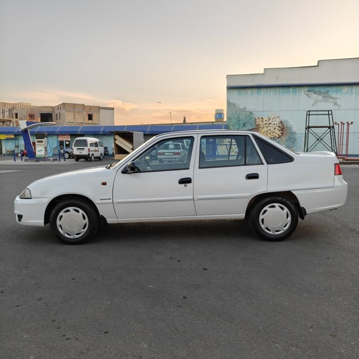 Chevrolet Nexia 2, 2010, 1,6 л, в отличном состоянии