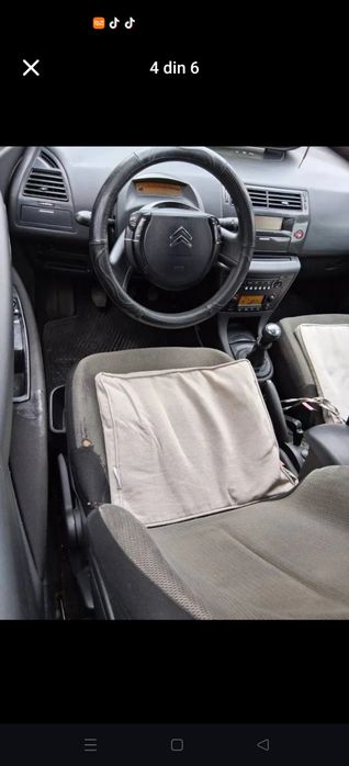 Citroen C4 se vinde