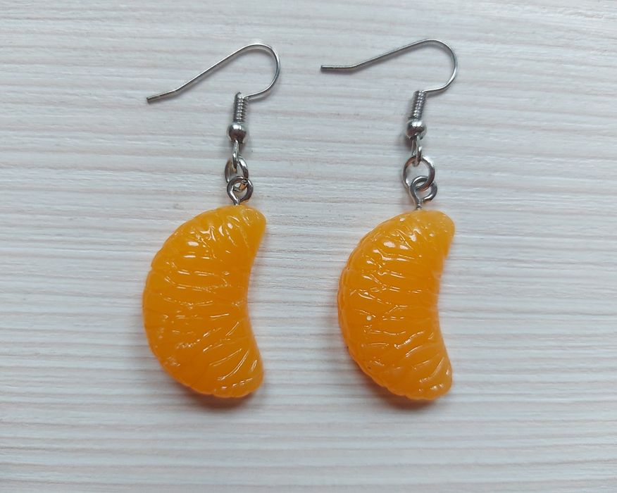 Различни видове обици