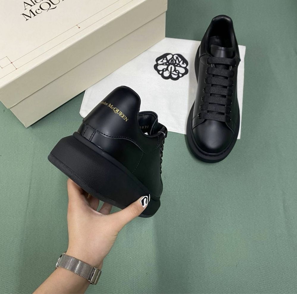 Adidasi Alexander McQueen Full Black