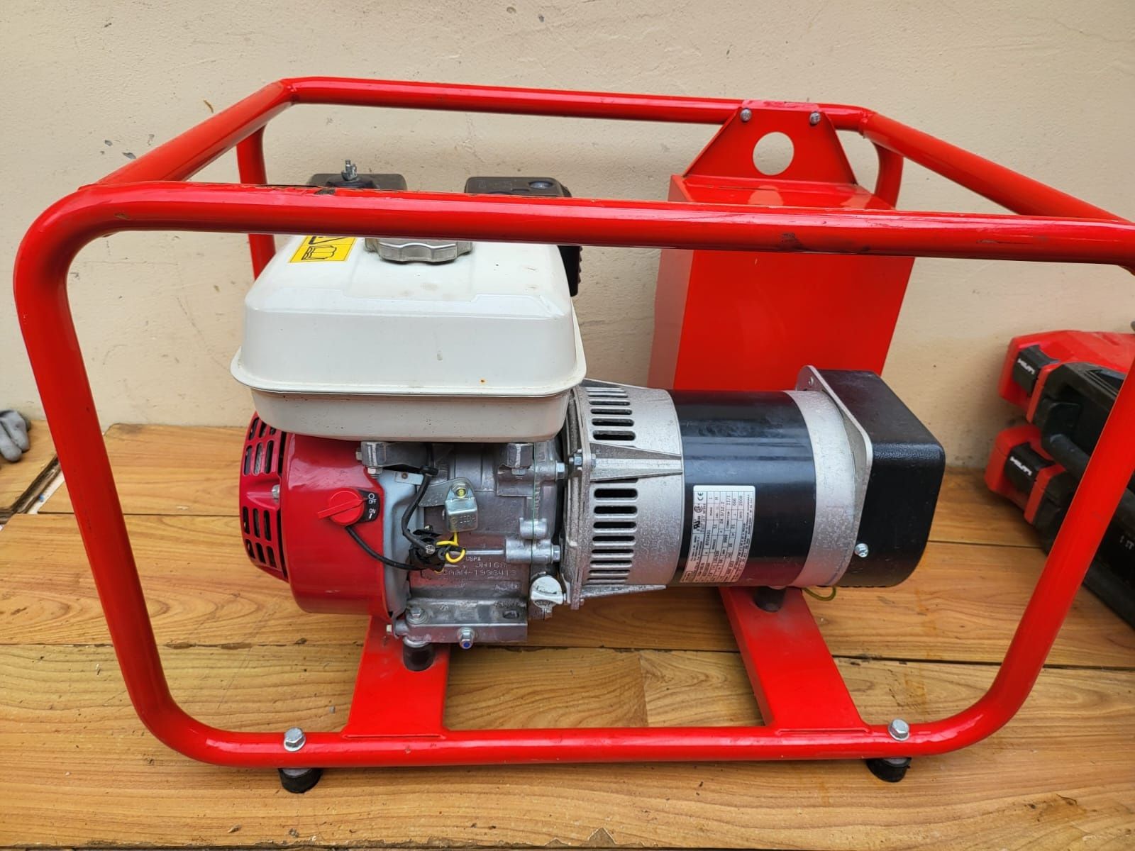 Generator curent Honda