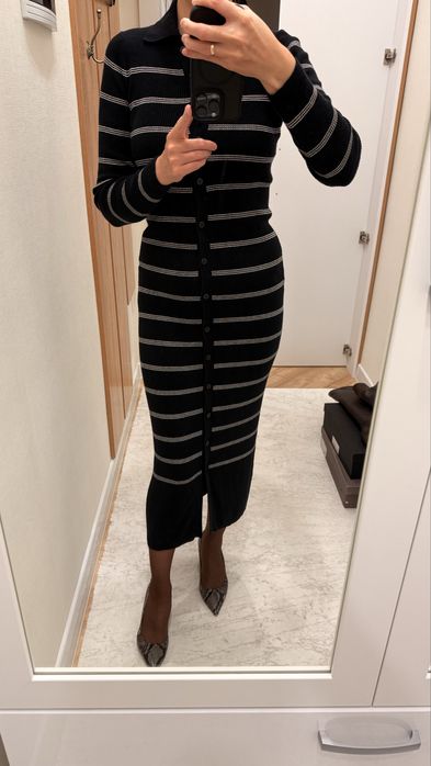 Трикотажное платье от Massimo dutti