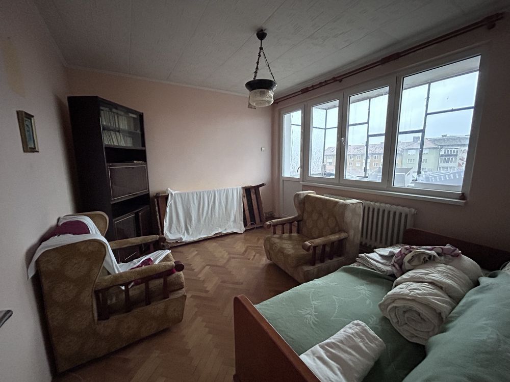 Vând apartament cu 2 camere si 2 balcoane in Zona UltraCentrală Reghin