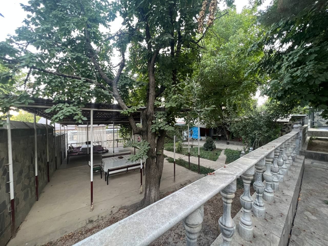 Dacha sotiladi bochkada