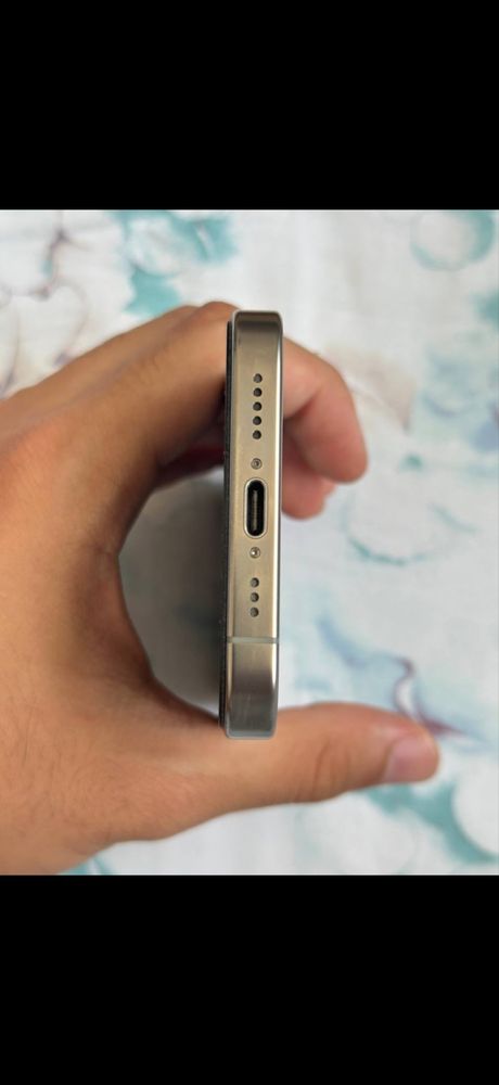 Iphone 16 Pro iseal