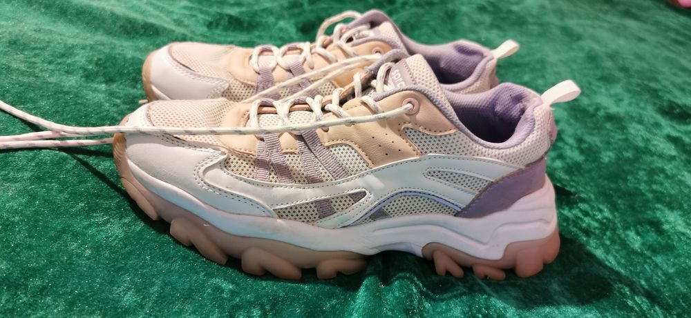 Adidasi Sprandi, damă